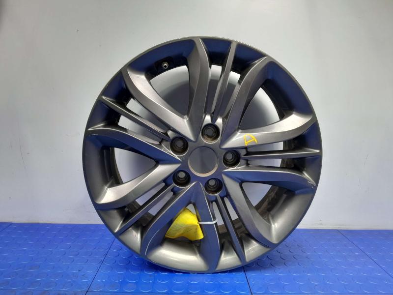 2015 Hyundai Tucson Wheel