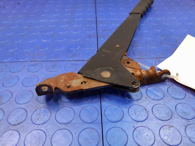 2003-2004 Jeep Wrangler TJ Parking Brake Control Lever Assembly OEM 52128203AC