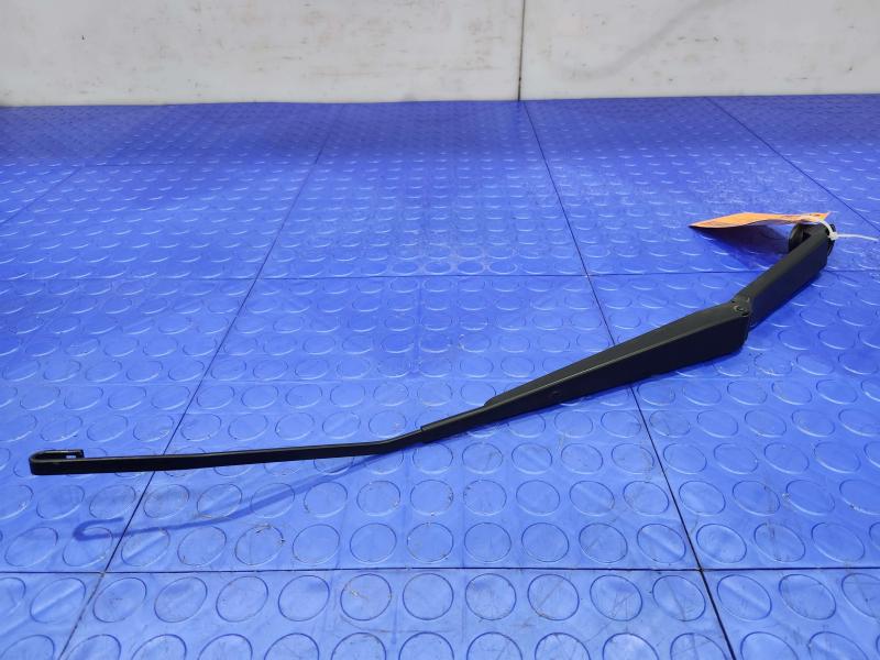 2009 Subaru Forester Wiper Arm