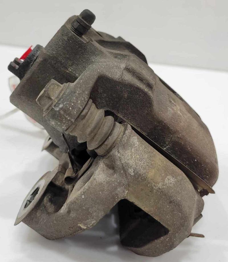 2003 Nissan 350Z Caliper