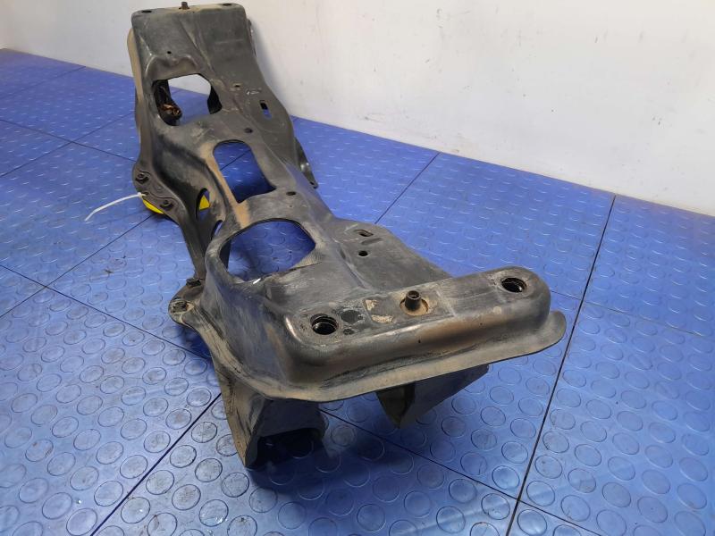 2014-2016 Subaru Forester Front Crossmember Subframe Genuine OEM 20101SG000