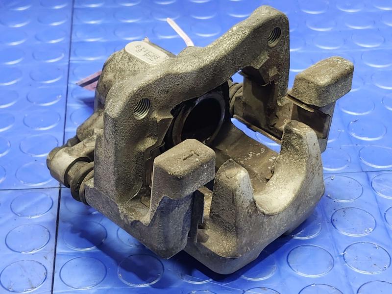 2019 Toyota Camry Caliper