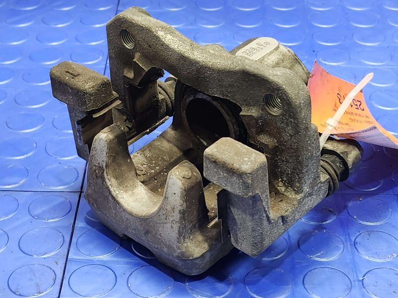 2019 Toyota Camry Caliper