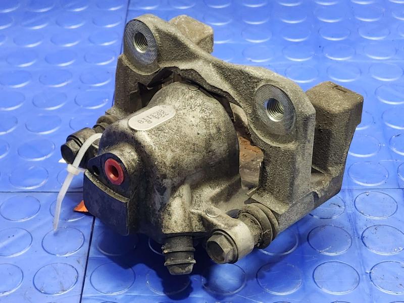 2019 Toyota Camry Caliper