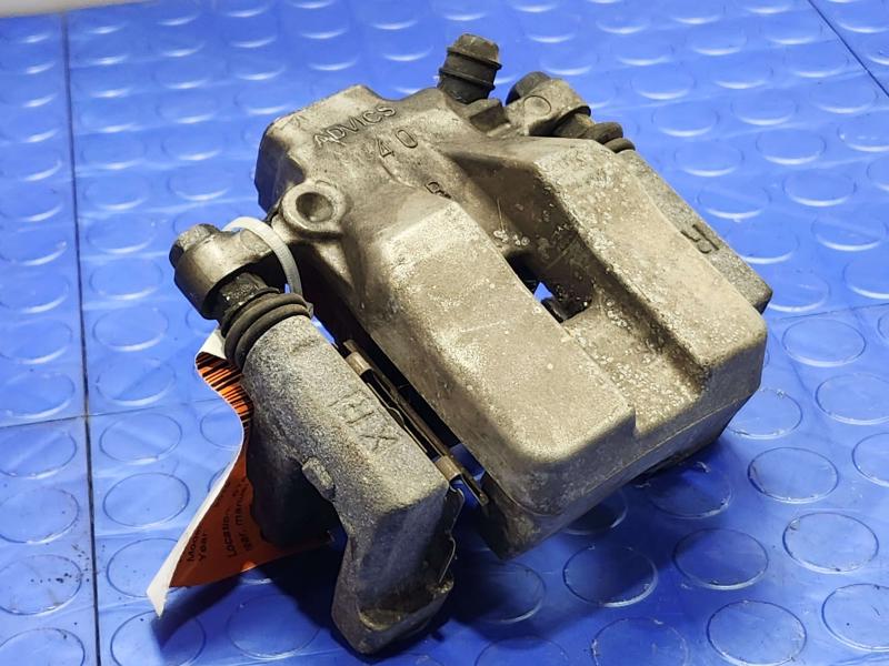 2019 Toyota Camry Caliper