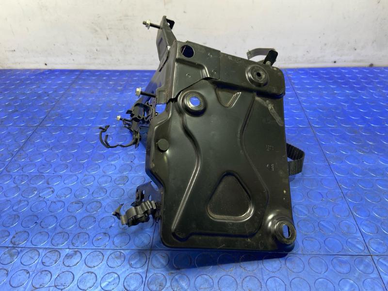2021 Jeep Renegade Battery Tray