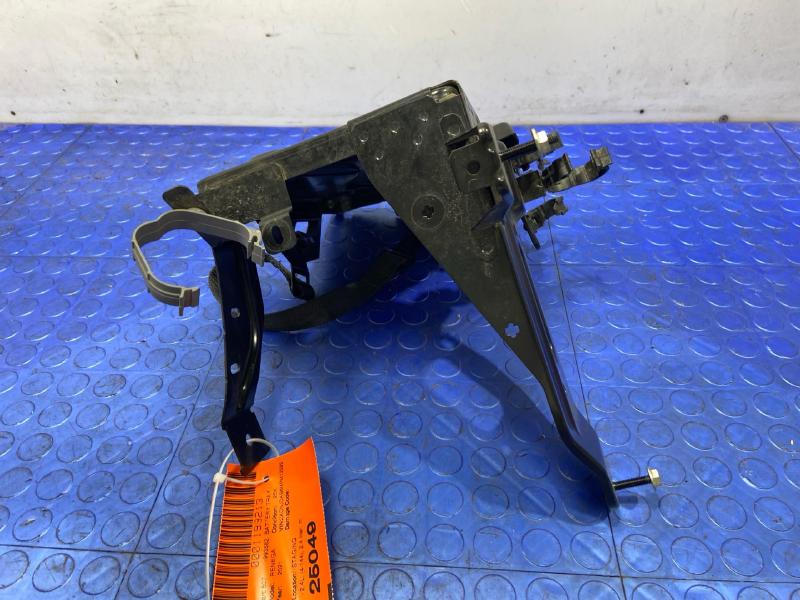 2021 Jeep Renegade Battery Tray