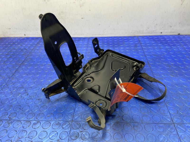 2021 Jeep Renegade Battery Tray