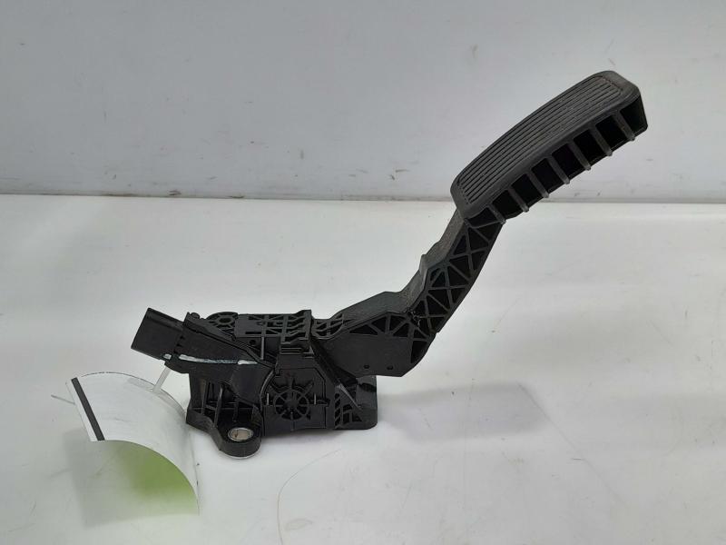 2014 - 2016 Acura MDX Accelerator Pedal Assembly OEM 17800-T2A-A01