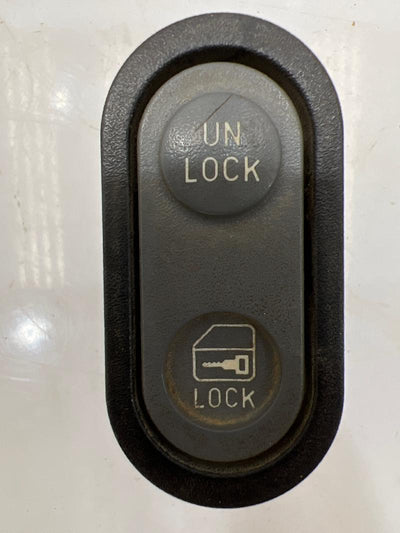 1988-94 Chevy GMC C/K Truck Power Lock Switch Control Button 15646348 OEM