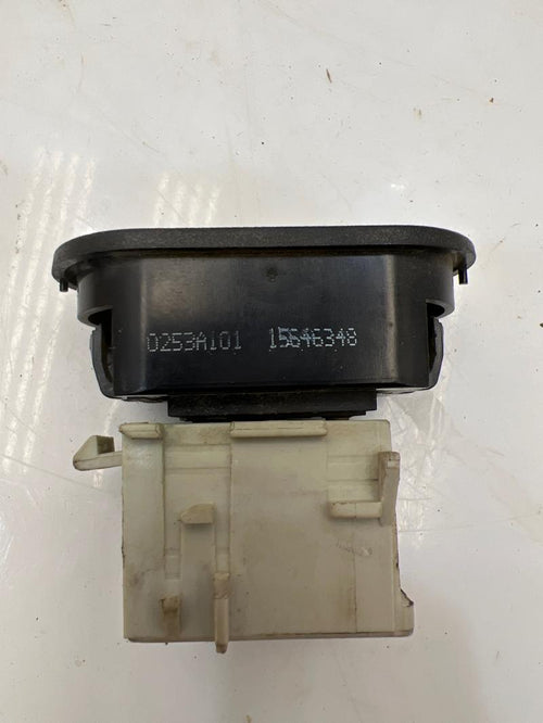 1988-94 Chevy GMC C/K Truck Power Lock Switch Control Button 15646348 OEM