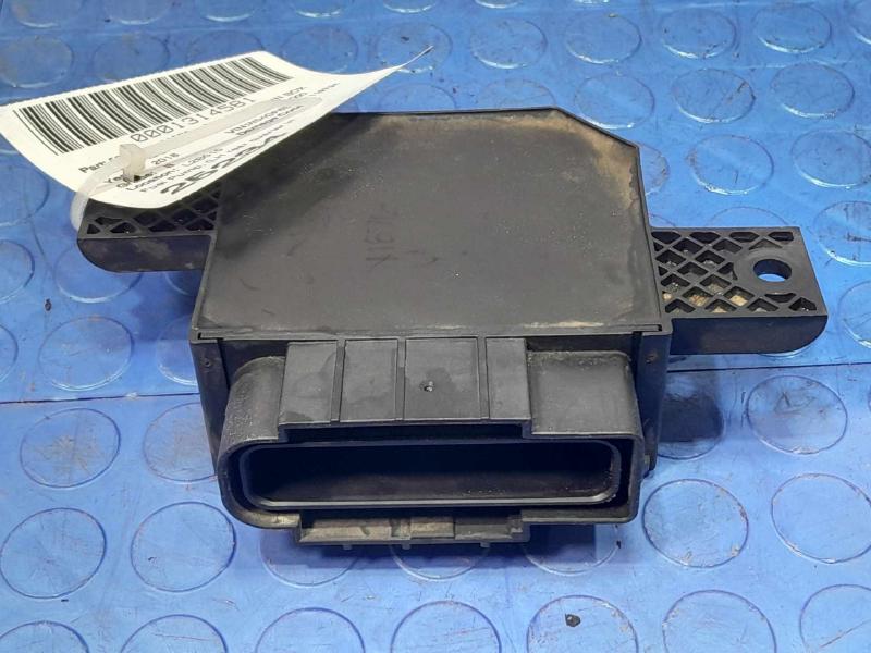 2018-2020 Buick Regal Fuel Pump Control Module Genuine OEM 13522663