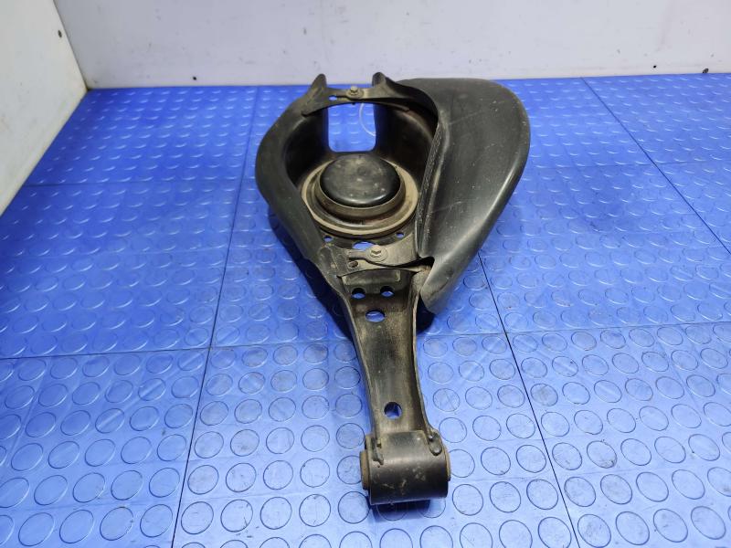 2018 Toyota Highlander Lower Control Arm Rr