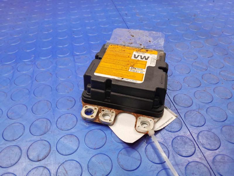 2014 Nissan Versa Chassis Brain Box