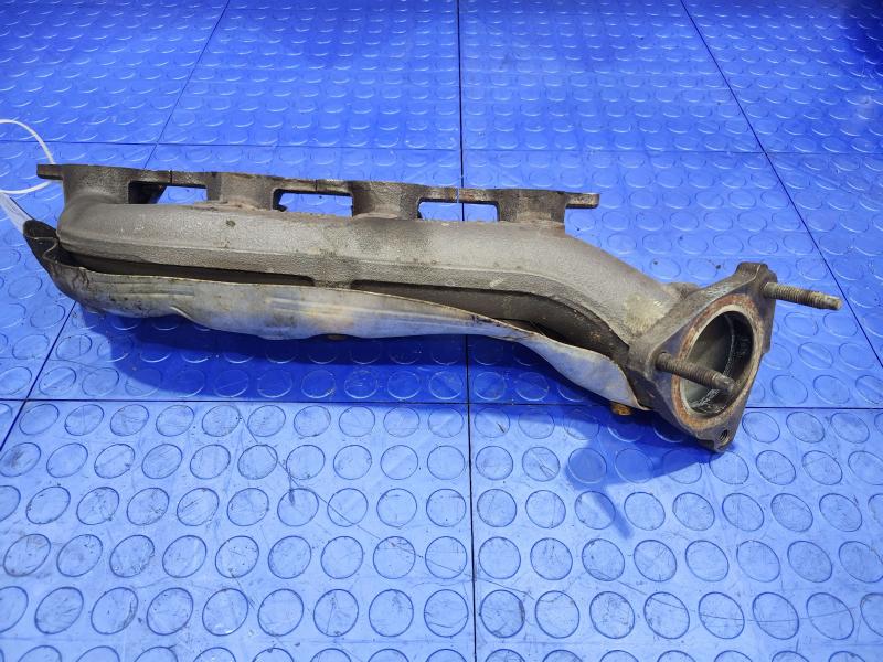 2017 Chevrolet Silverado 2500 Exhaust Manifold