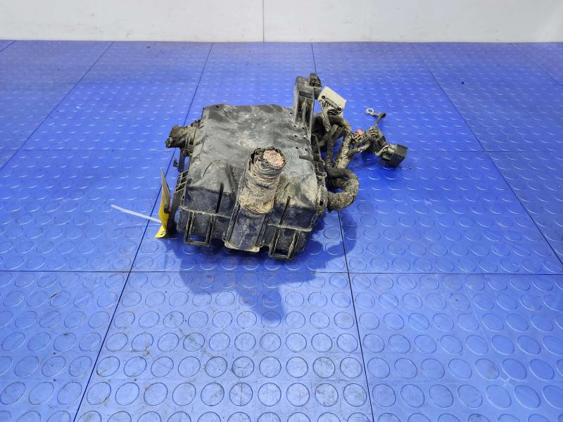 2015 Ford F-150 Engine Fuse Box