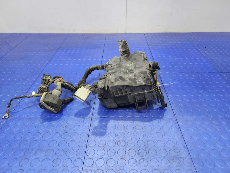 2015 Ford F-150 Engine Fuse Box