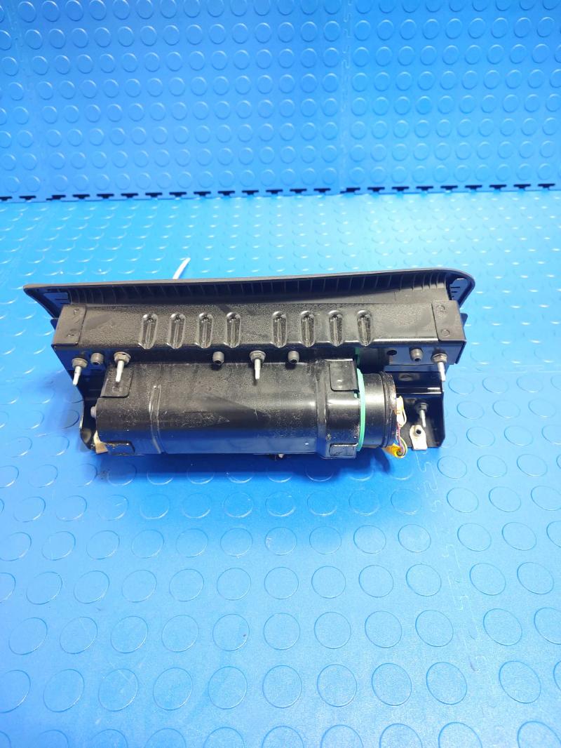2005 Ford Crown Victoria Air Bag