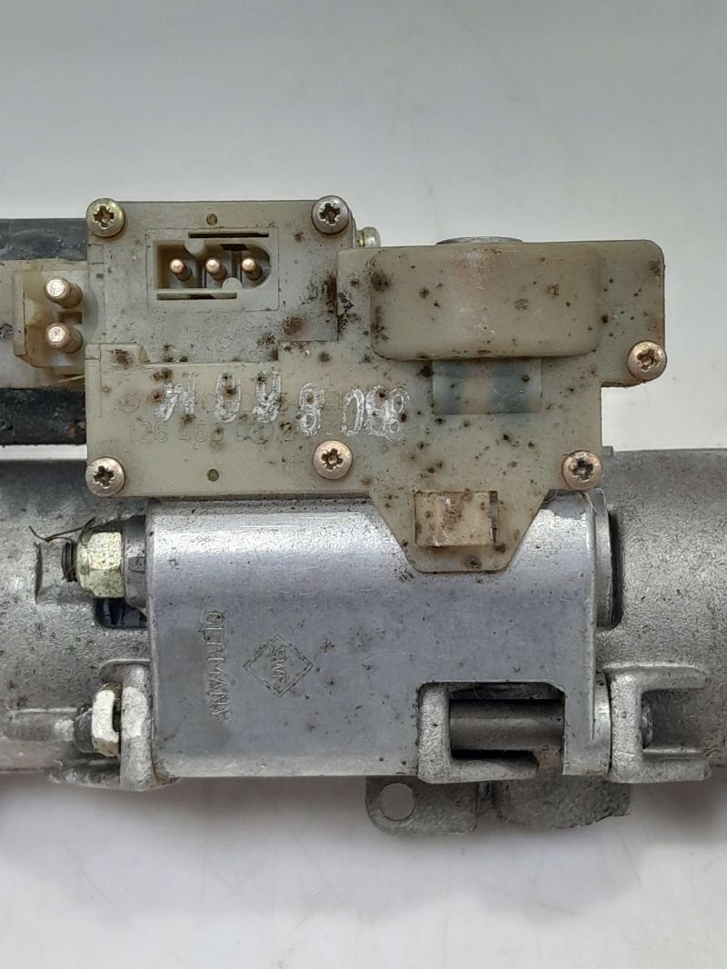 1990 Mercedes 420SEL Steering Column