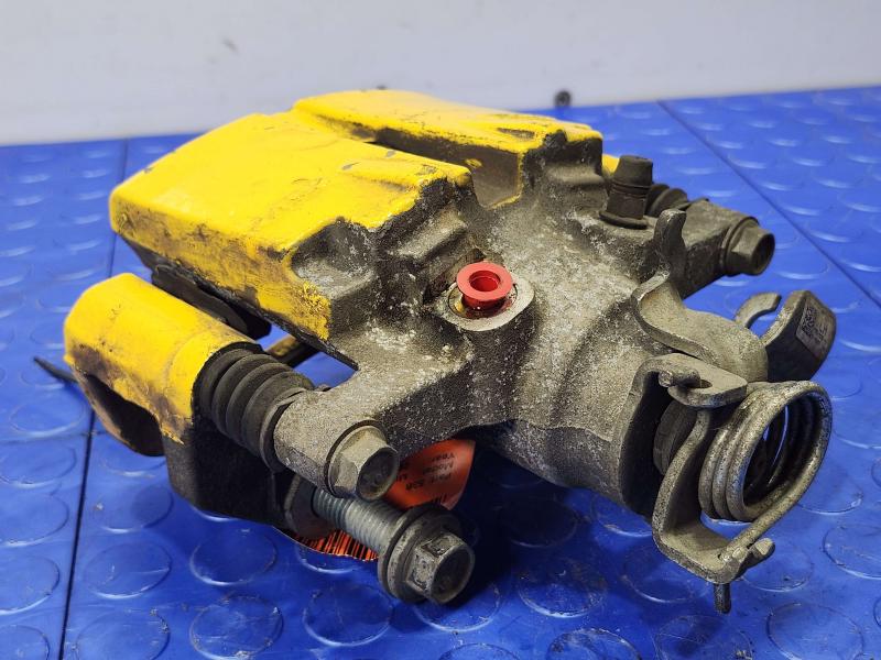 2015 Ford Mustang Caliper
