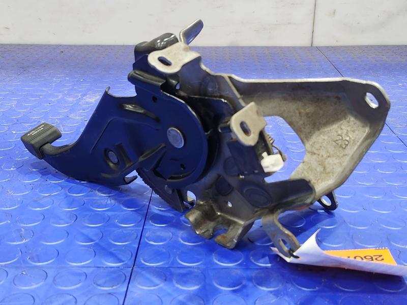 2010-2015 Toyota Prius Parking Brake Lever Pedal Assembly OEM 46200-47070
