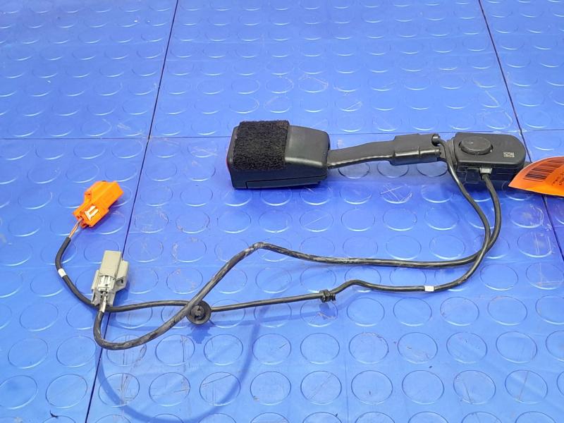 2017 Jaguar XE Front Seat Belt