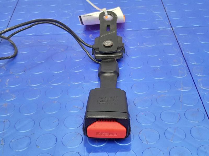 2017 Jaguar XE Front Seat Belt