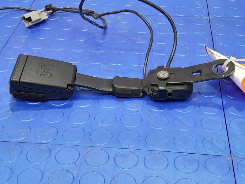 2017 Jaguar XE Front Seat Belt