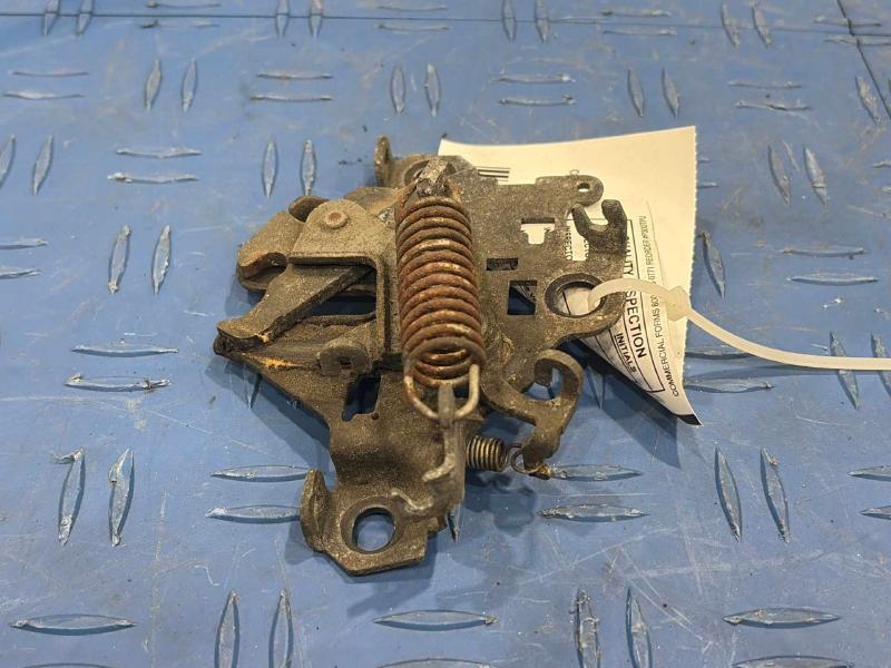 2007 Toyota RAV4 Hood Latch
