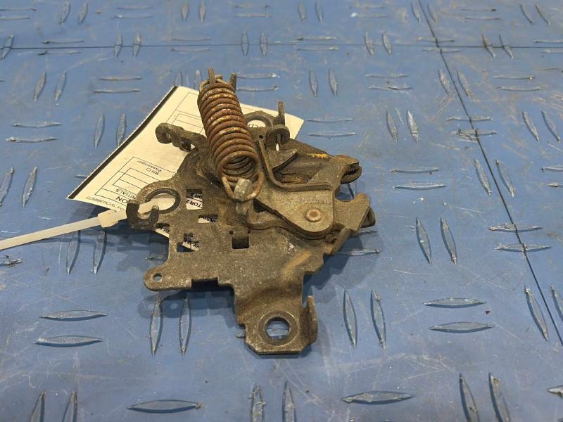 2007 Toyota RAV4 Hood Latch