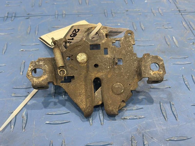 2007 Toyota RAV4 Hood Latch