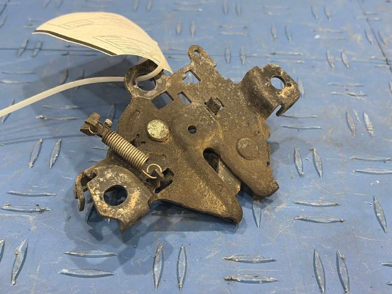 2007 Toyota RAV4 Hood Latch