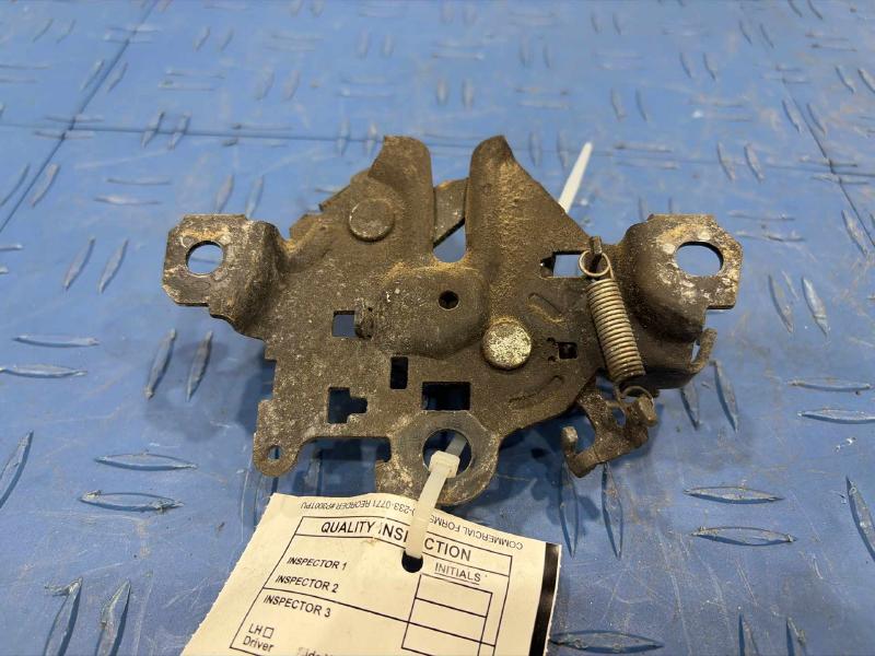 2007 Toyota RAV4 Hood Latch