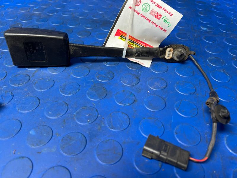 2015 Ford Focus Front Seat Belt