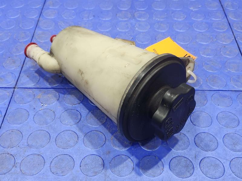 2013 Ford F-250 Super Duty Power Steering Reservoir
