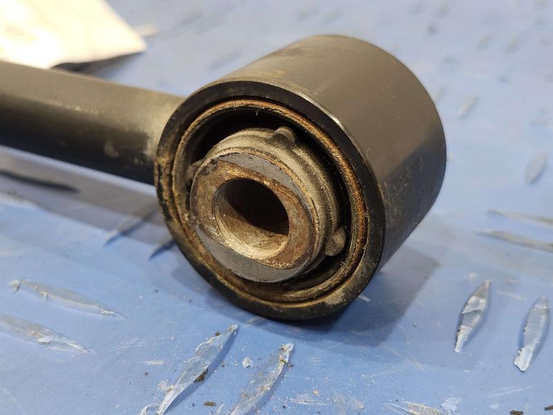 2015 Subaru Forester Lower Control Arm Rr