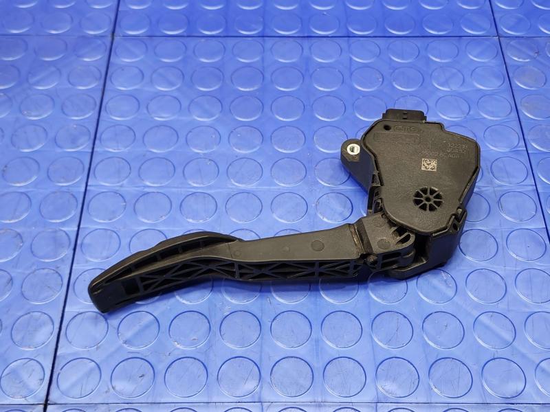 2019-2025 Nissan Altima OEM Accelerator Pedal Assembly Genuine 18002-6CA0A