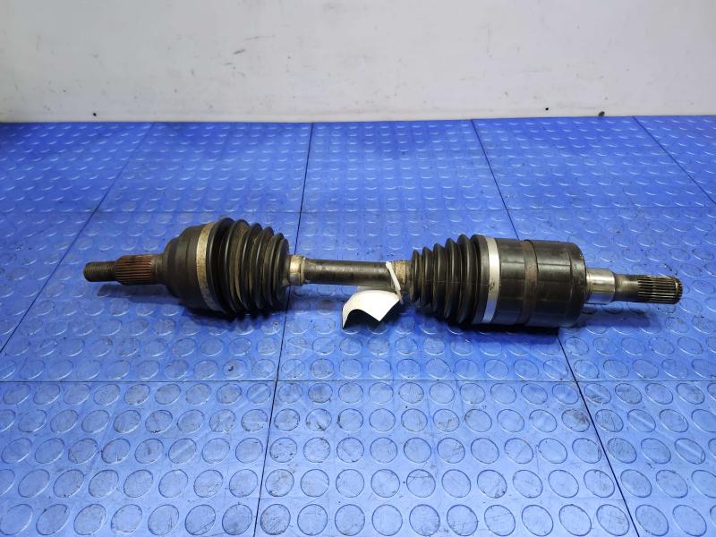 2007 Hummer H3 Axle Shaft