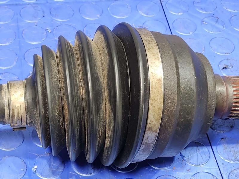 2007 Hummer H3 Axle Shaft