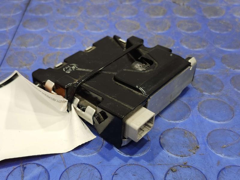 2017-2020 Toyota Prius 1.8L Forward Recognition Camera Genuine OEM 8646C47030