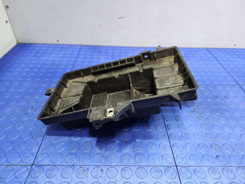 2012 Dodge Grand Caravan Battery Tray
