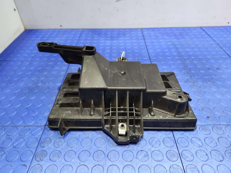 2012 Dodge Grand Caravan Battery Tray