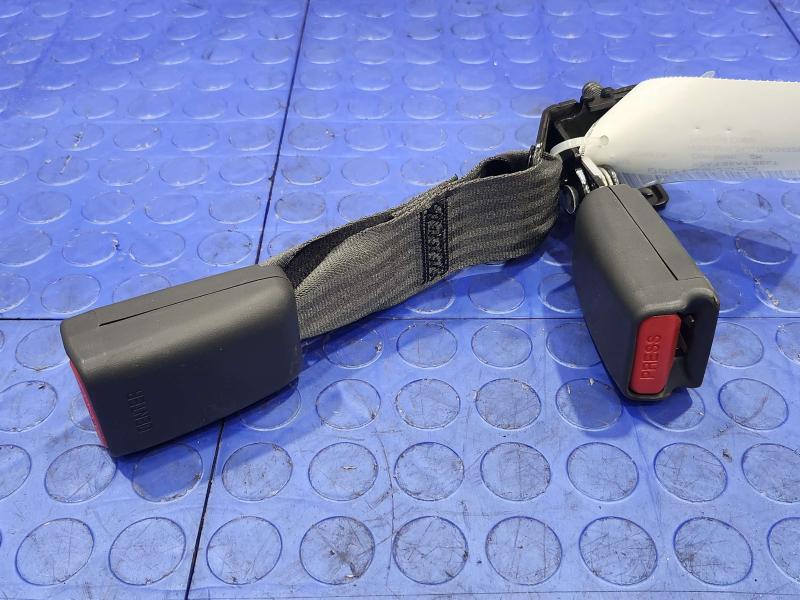 2022 Hyundai Sonata Rear Seat Belt