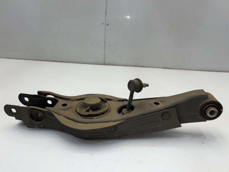 2017 Kia Sorento Lower Control Arm Rr