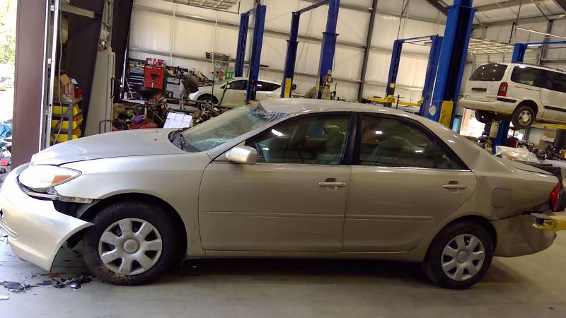 2003 Toyota Camry Rear Door Latch