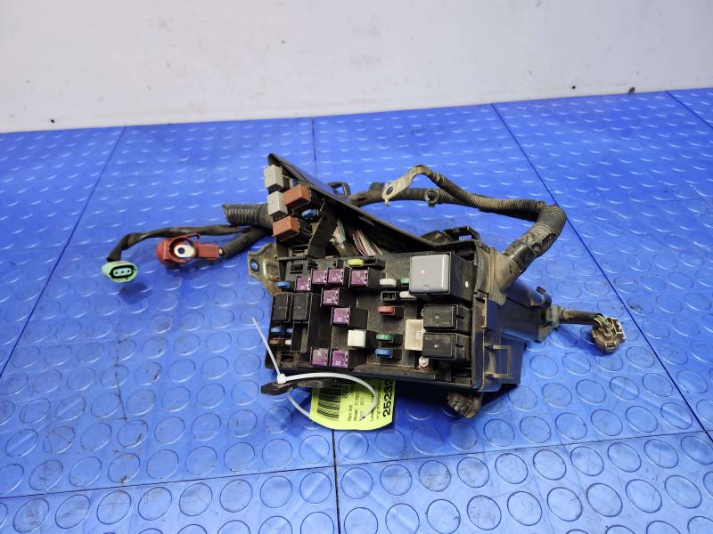 2011 Subaru Forester Engine Fuse Box