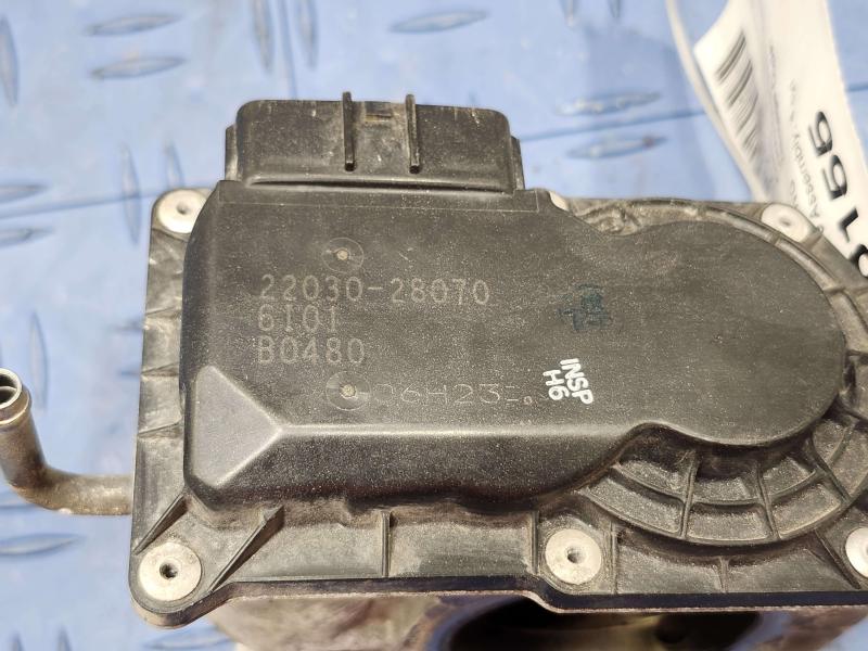 2007 Toyota RAV4 Throttle Body/Valve Assy