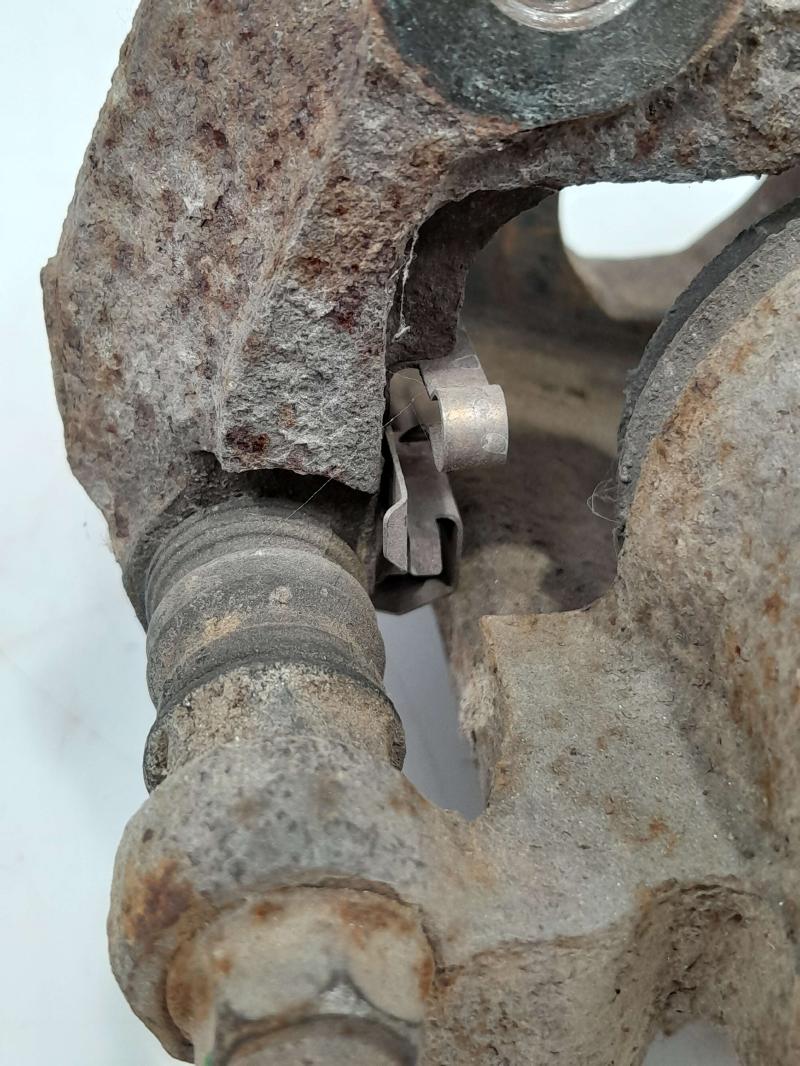 2006 Nissan Xterra Caliper