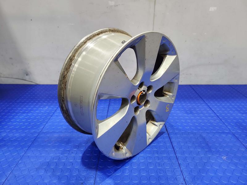 2012 Subaru Legacy Wheel