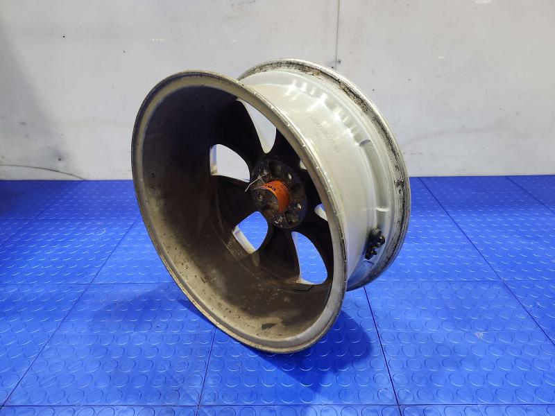 2012 Subaru Legacy Wheel